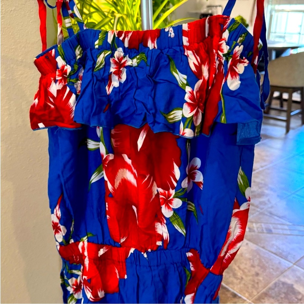 Red and Blue Floral Romper - Picture 7 of 8